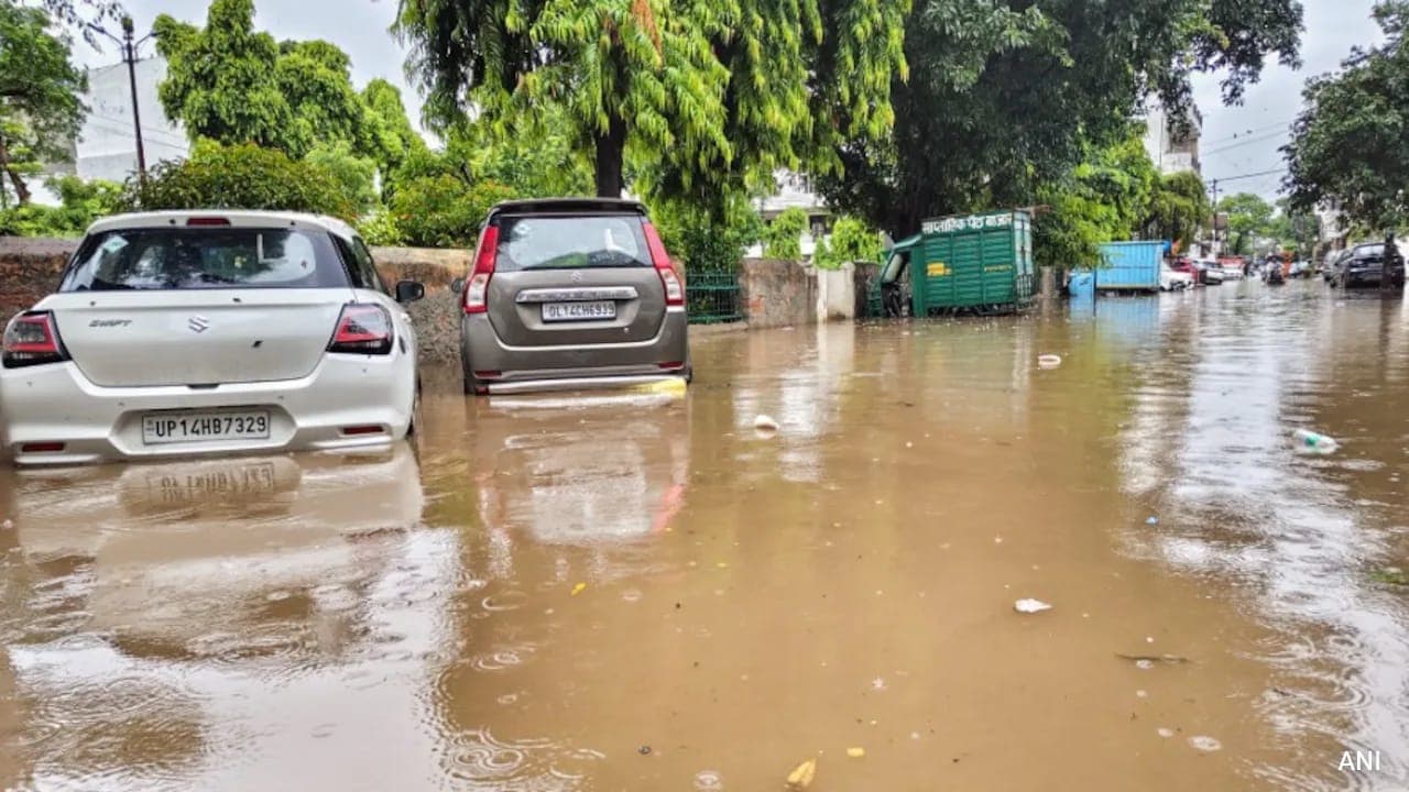 Tragedy Strikes in Ghaziabad: 3-Year-Old Drowns in Rain-Flooded Street